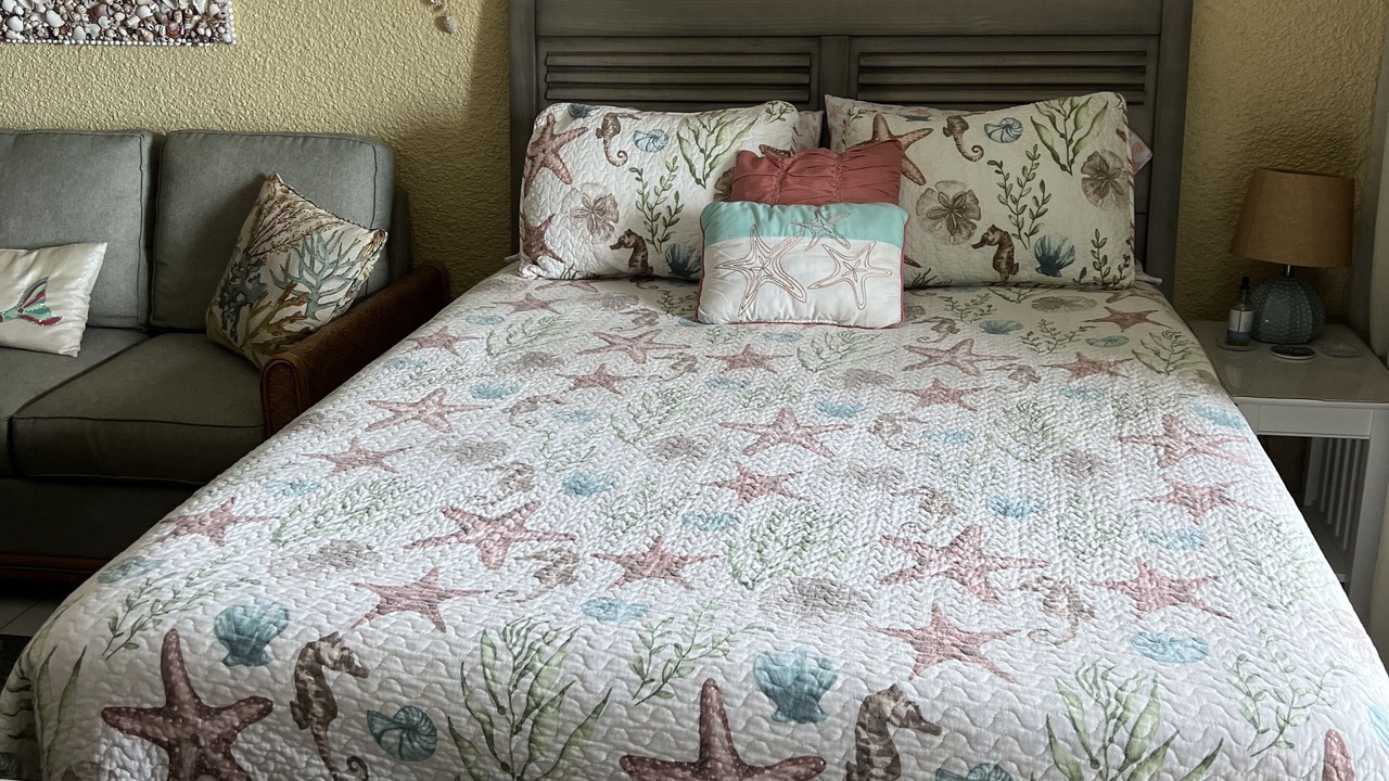 Photo of Bedroom in Bolongo Bay