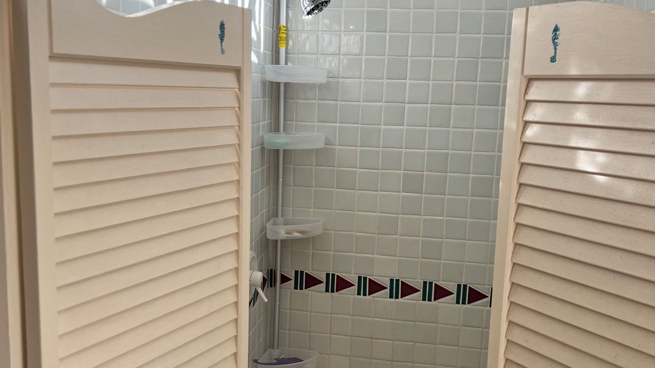 Photo of Bathroom in Testman