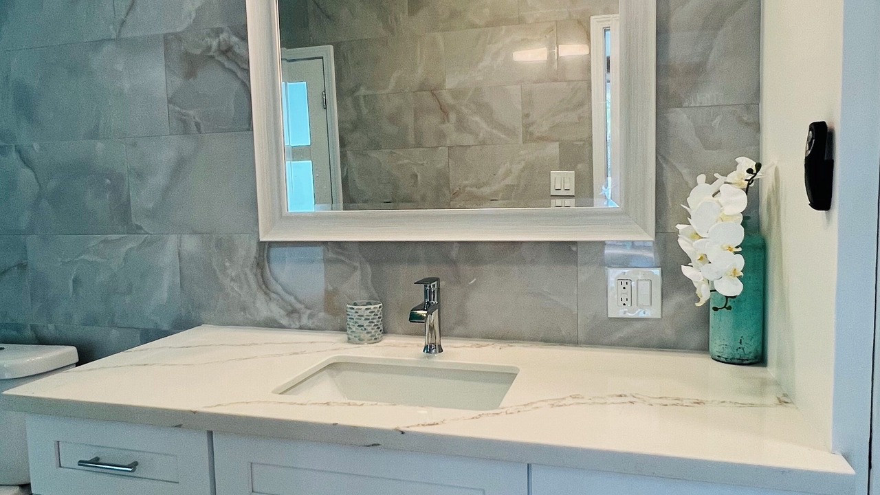 Photo of Bathroom in Cabes Point