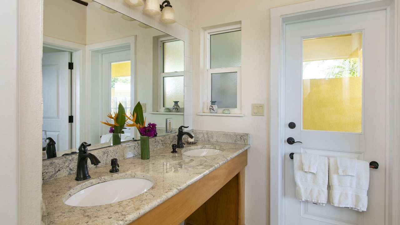 Photo of Bathroom in Estate Carolina