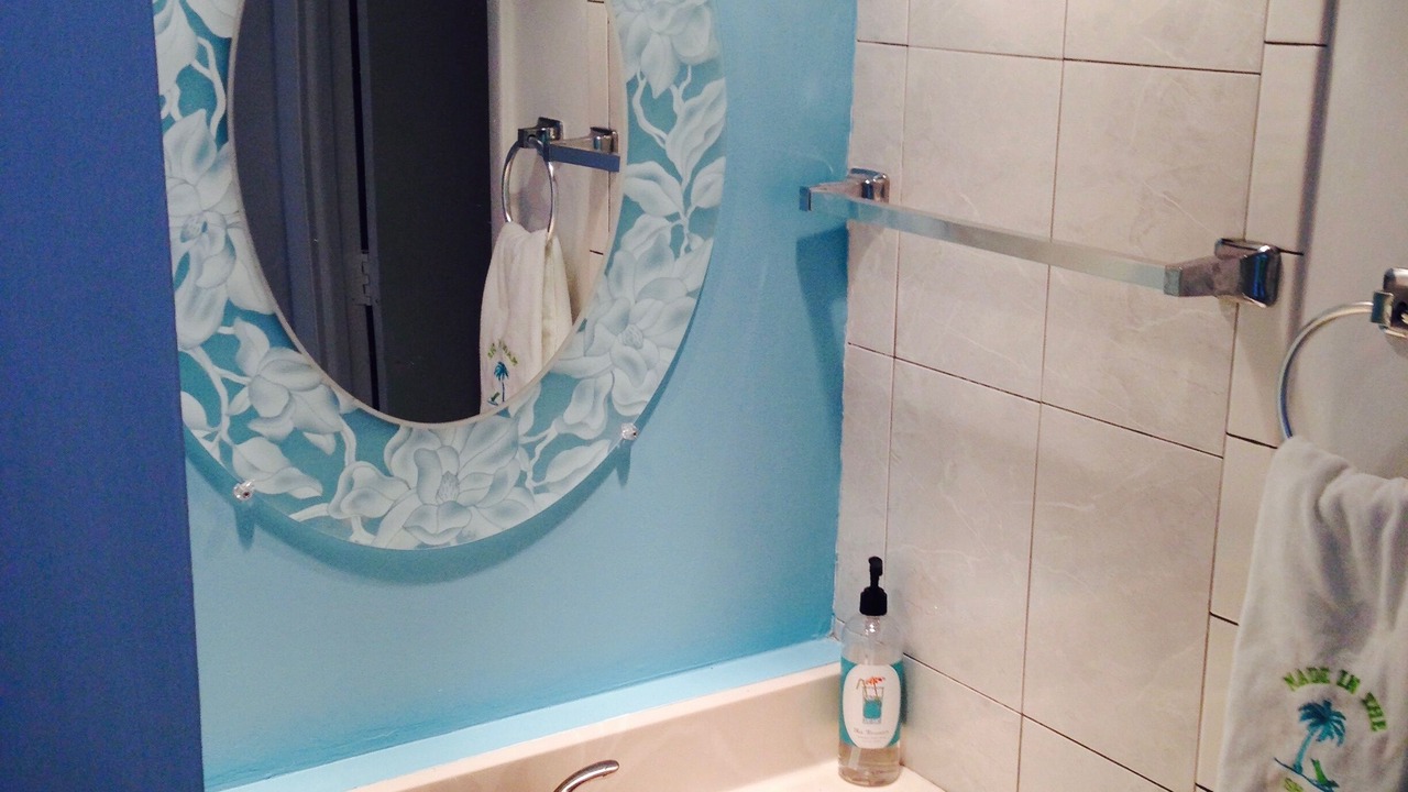 Photo of Bathroom in Red Hook