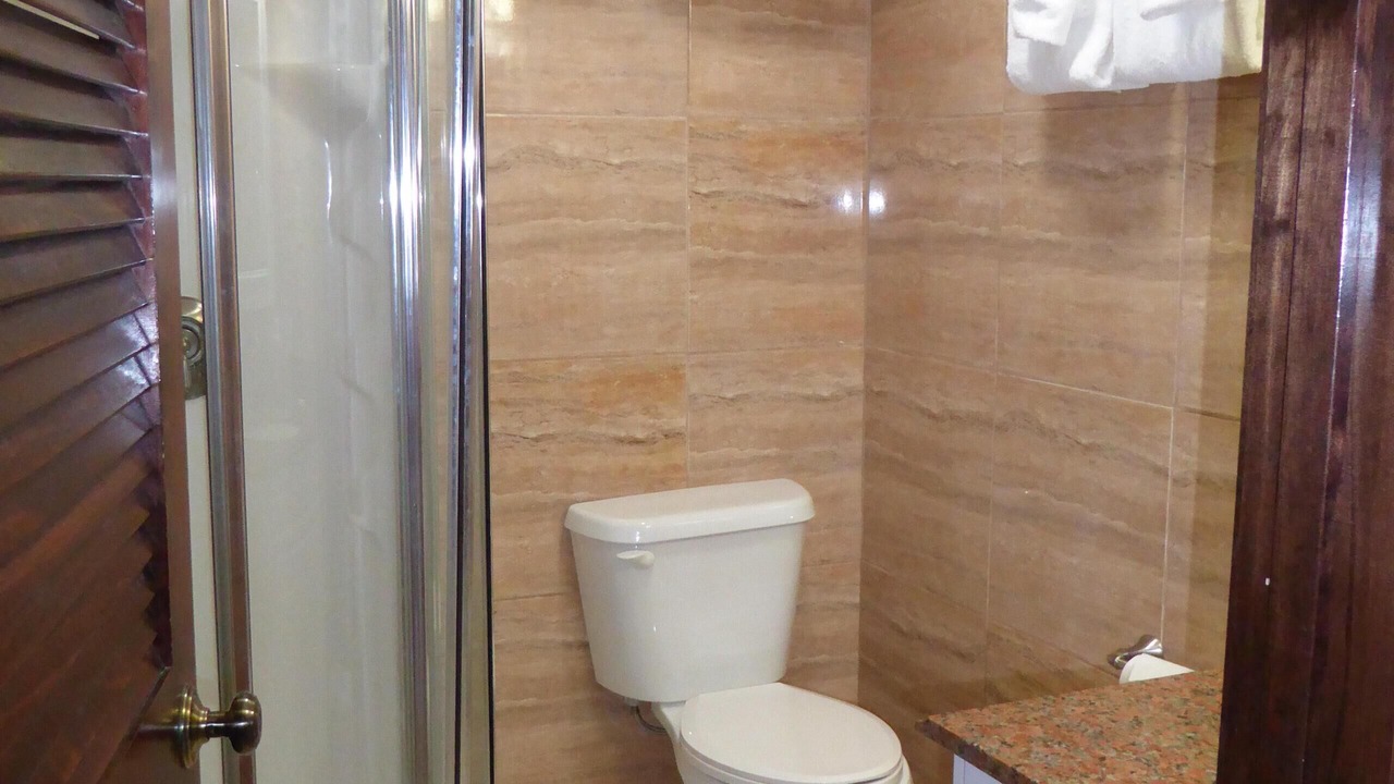 Photo of Bathroom in Red Hook