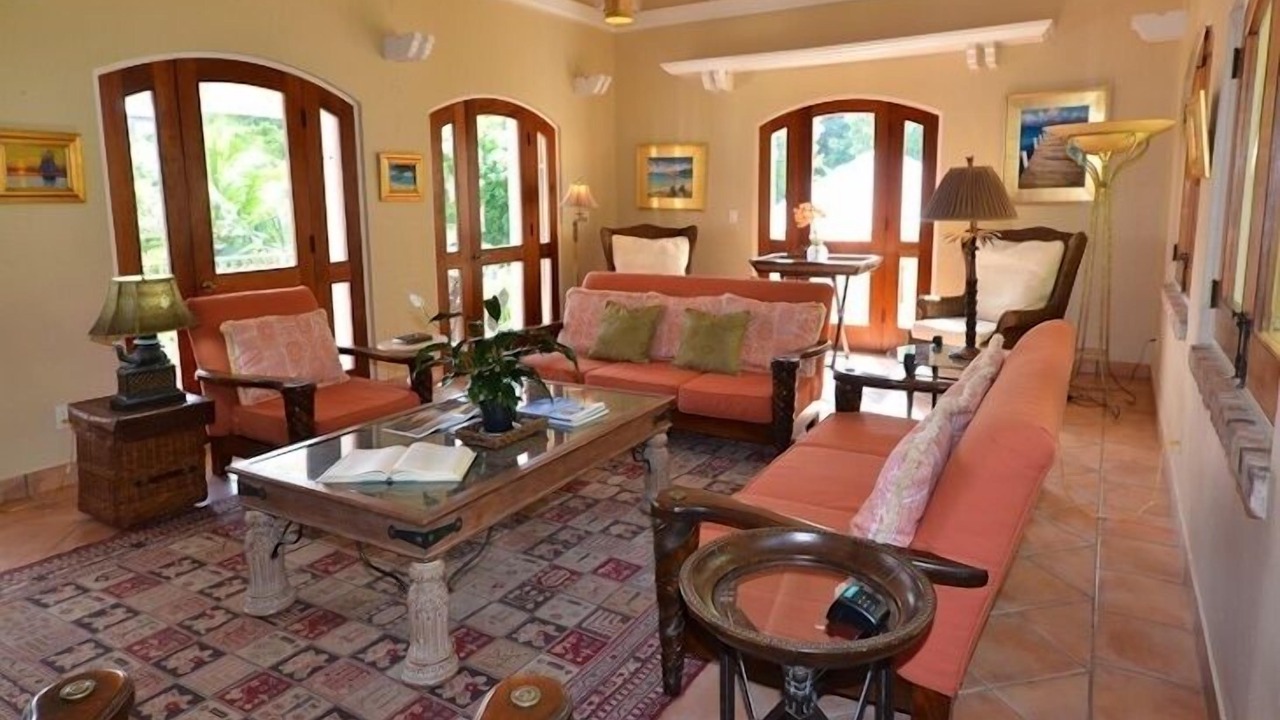 Photo of Livingroom in Contant Farms