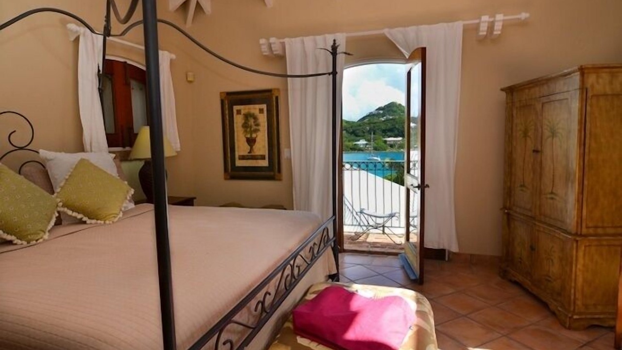 Photo of Bedroom in Contant Farms