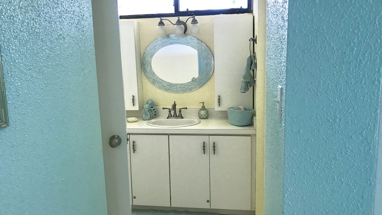 Photo of Bathroom in Bolongo Bay