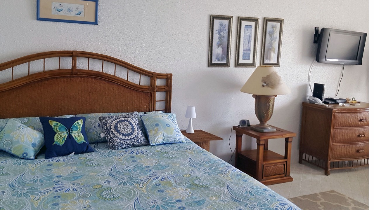 Photo of Bedroom in Bolongo Bay