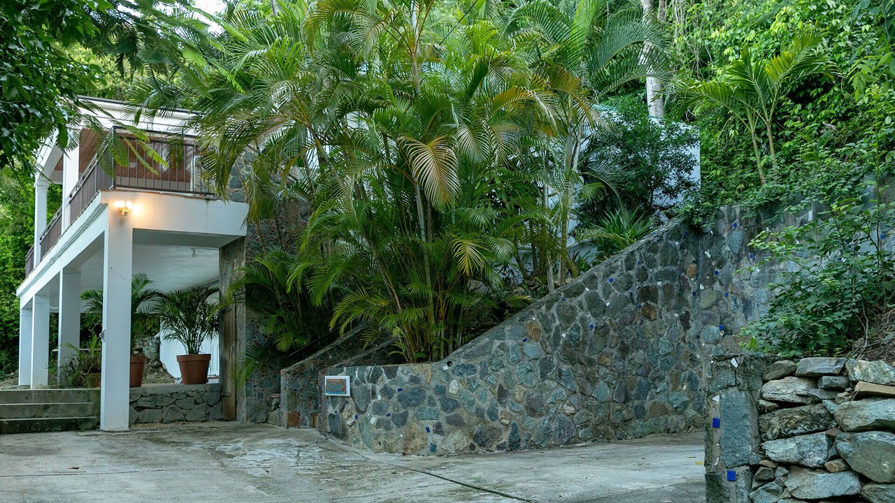Photo of Others in Estate Hawksnest