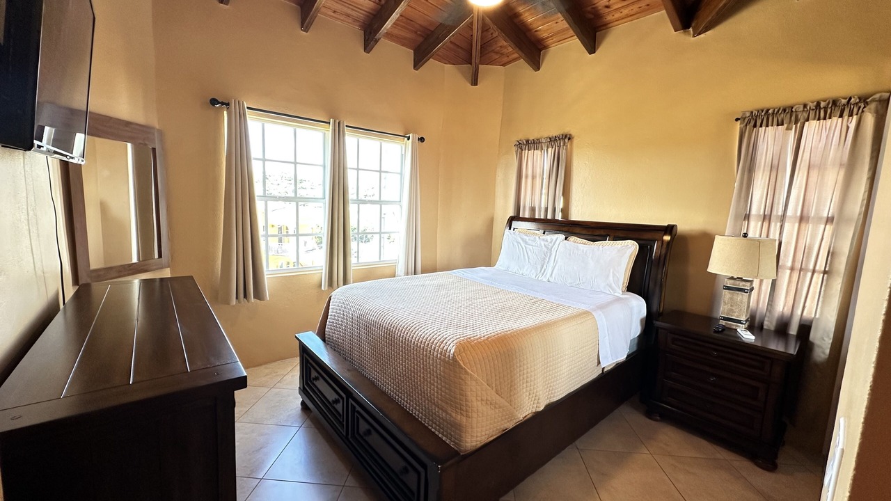 Photo of Bedroom in Benner