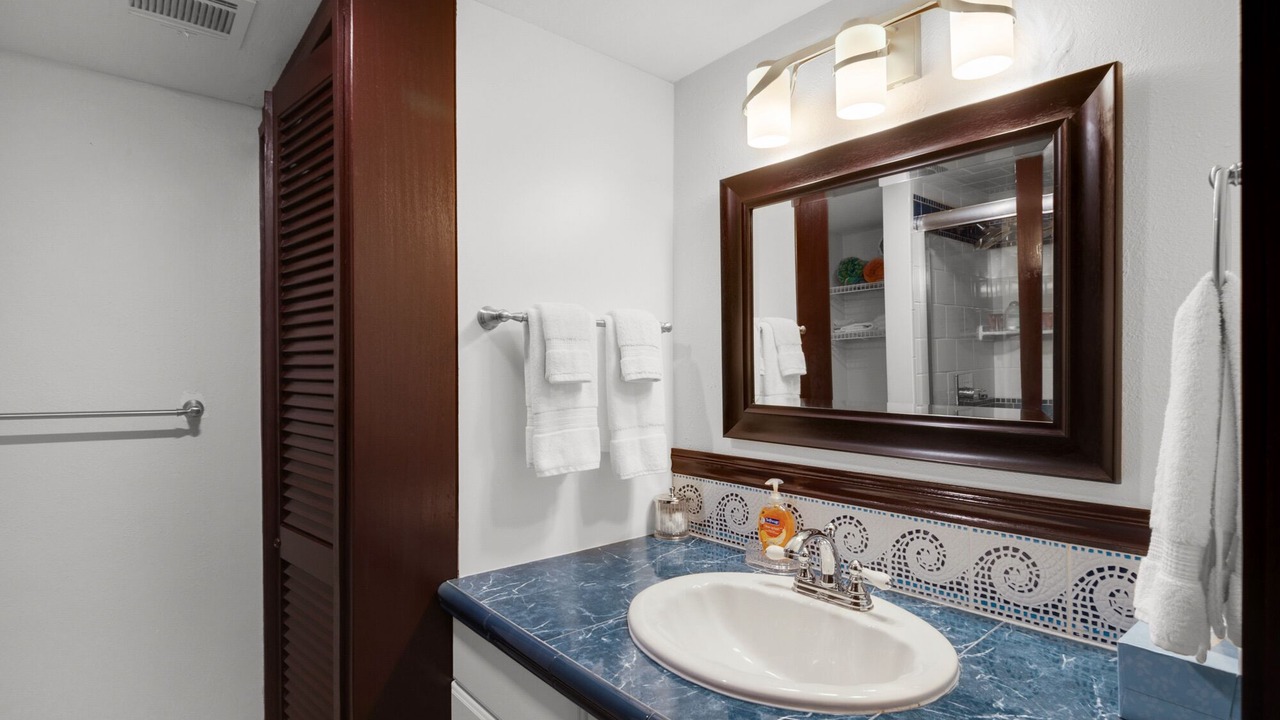 Photo of Bathroom in Red Hook