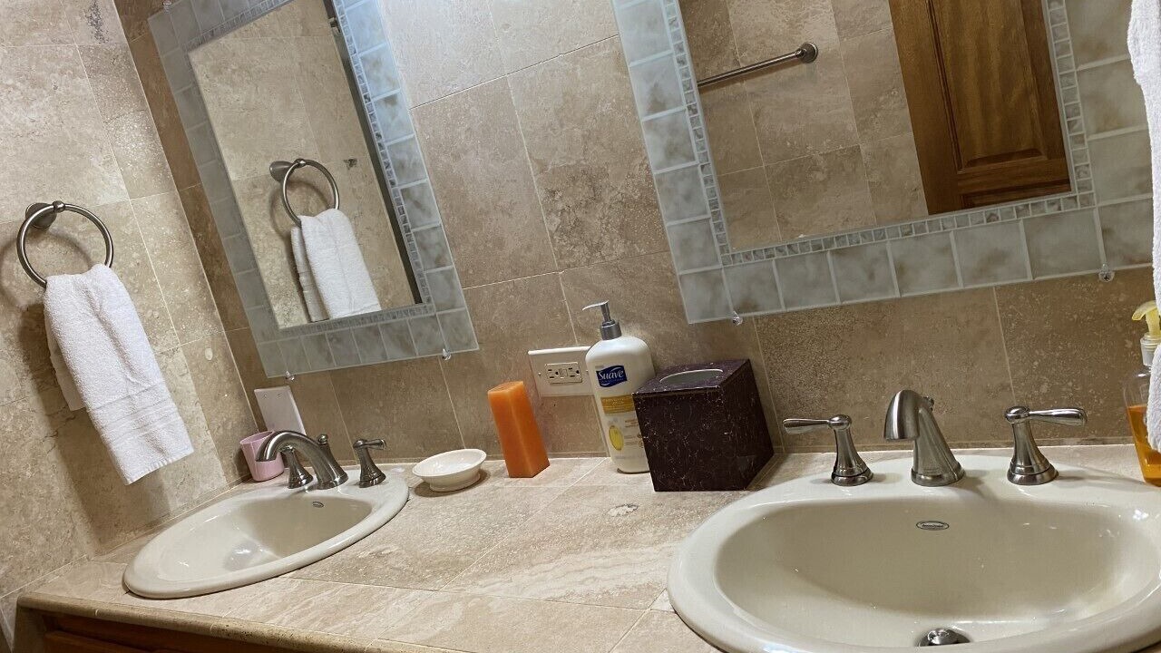 Photo of Bathroom in Estate Bonne Resolution