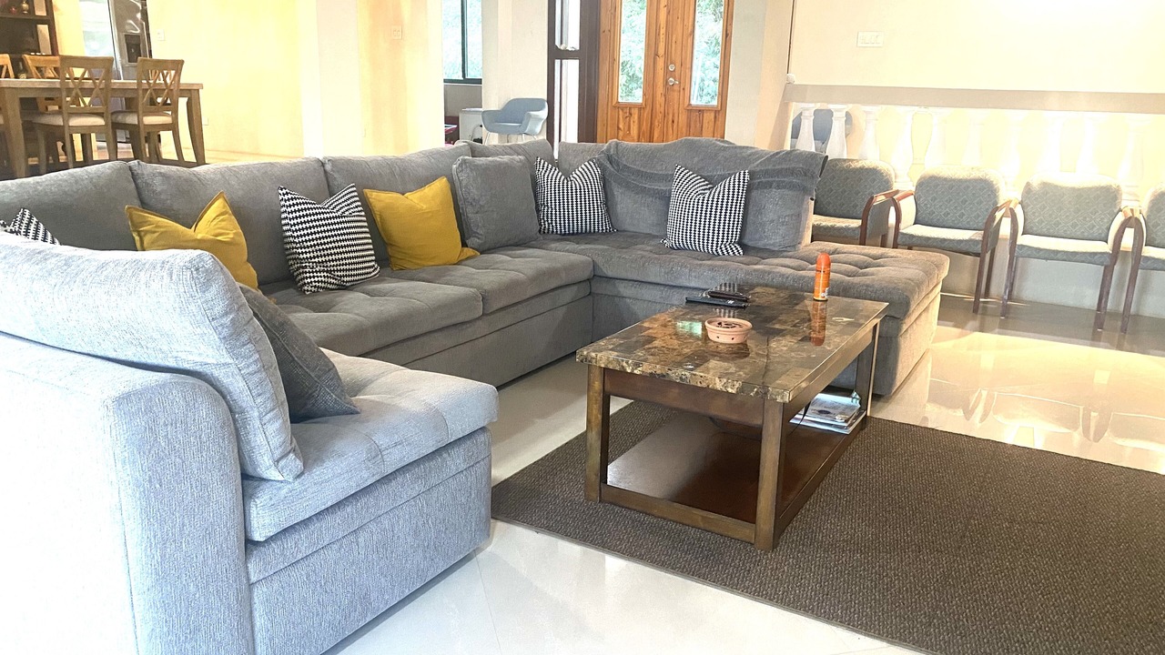 Photo of Livingroom in Estate Bonne Resolution