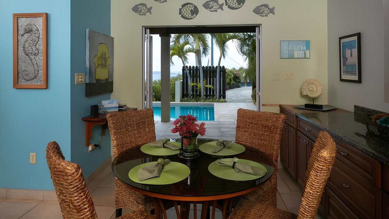 Photo of Livingroom in Great Cruz Bay