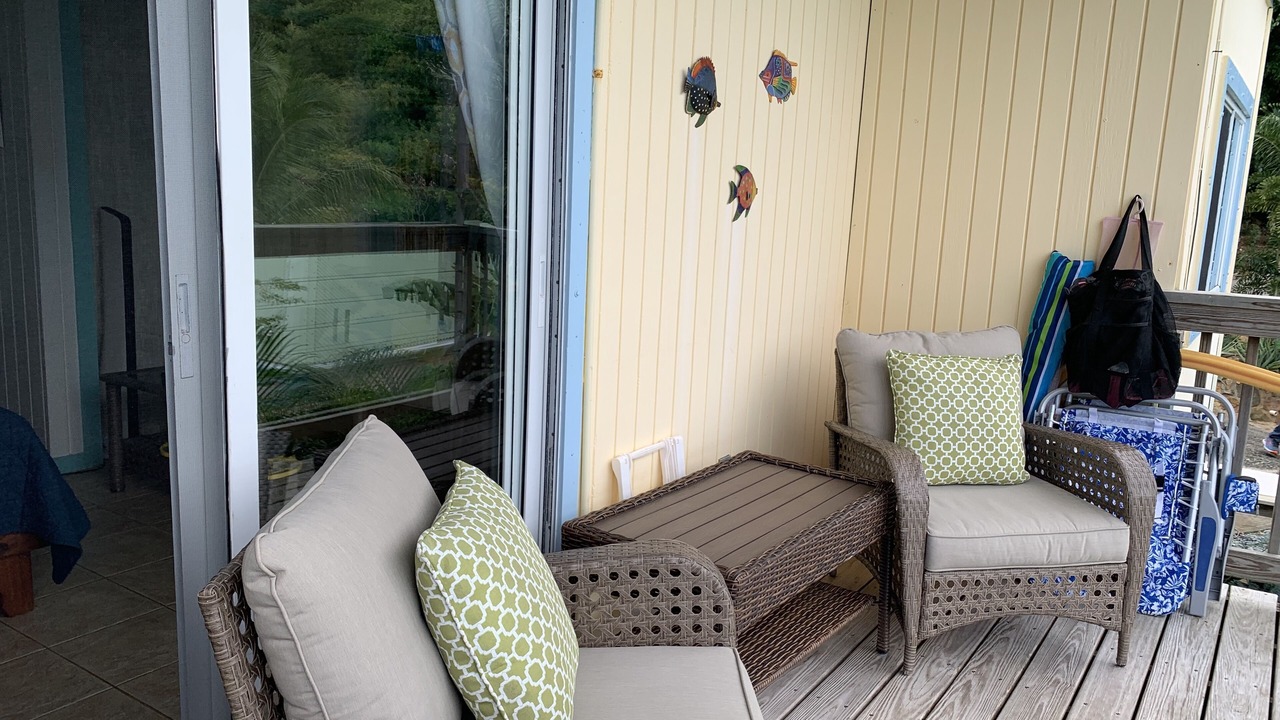 Photo of Patio Balcony in Estate Calabash Boom