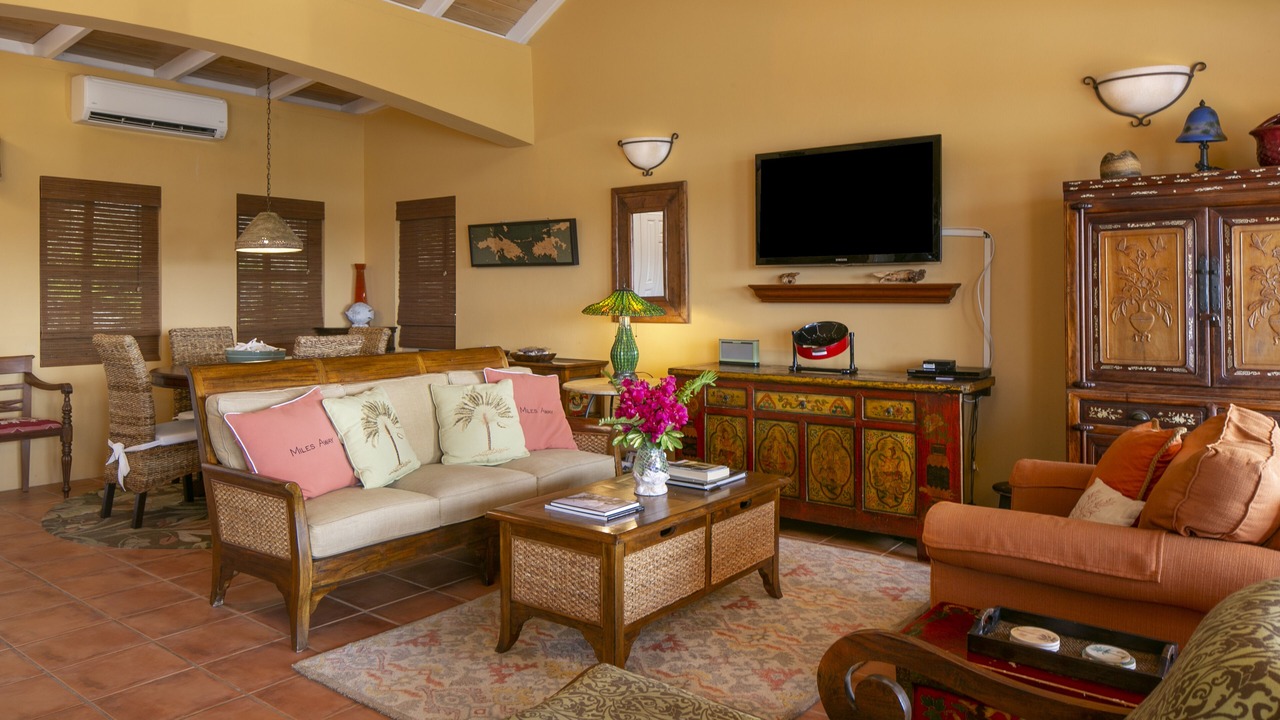 Photo of Livingroom in Point Rendezvous