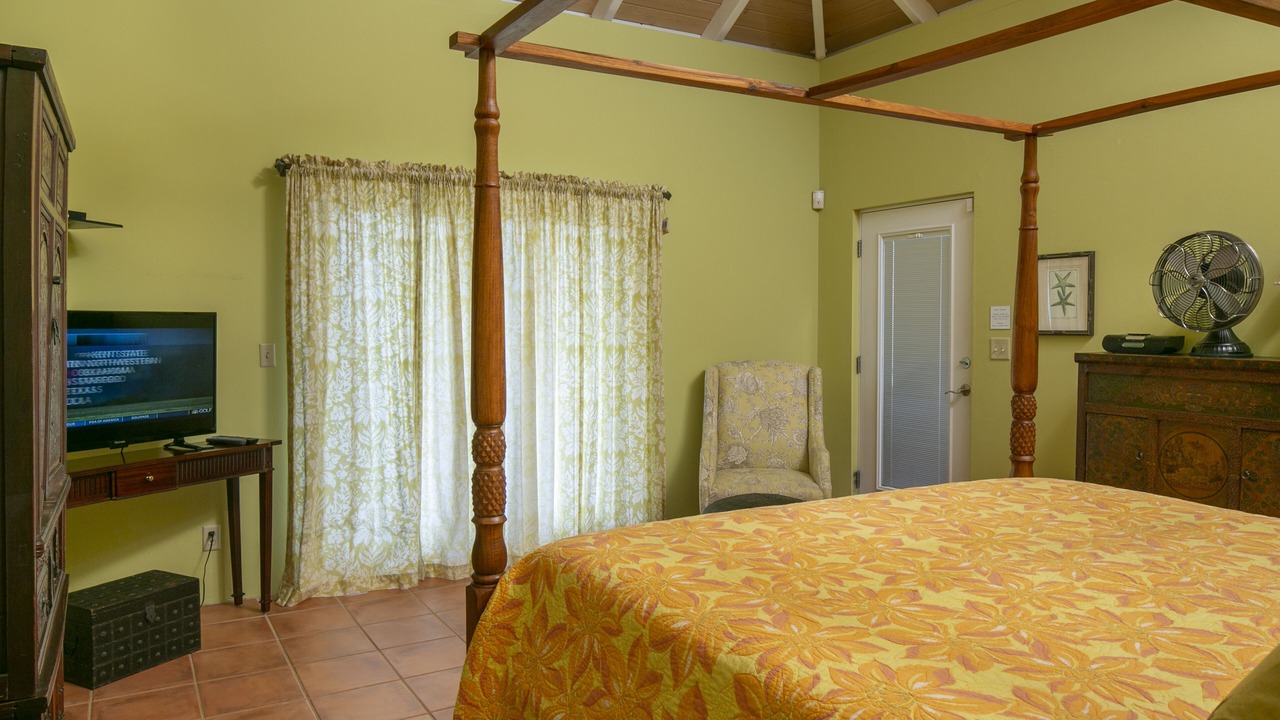 Photo of Bedroom in Point Rendezvous