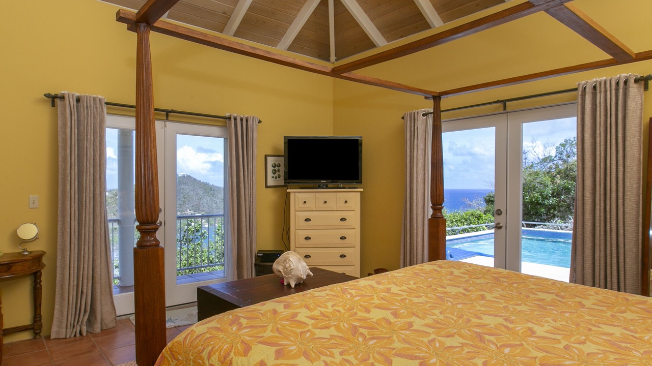 Photo of Bedroom in Point Rendezvous