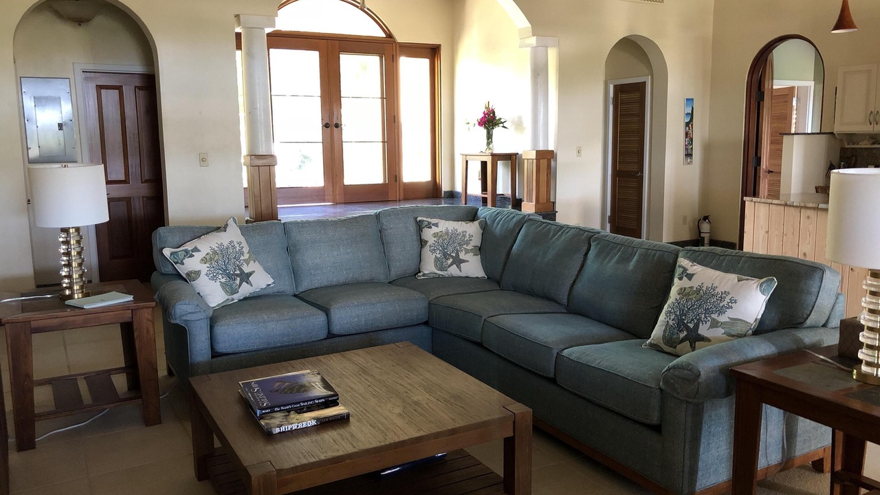 Photo of Livingroom in Hart Bay