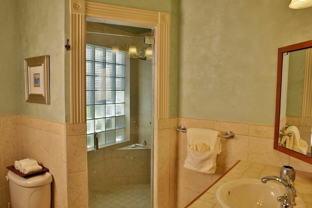 Photo of Bathroom in Green Cay Plantation