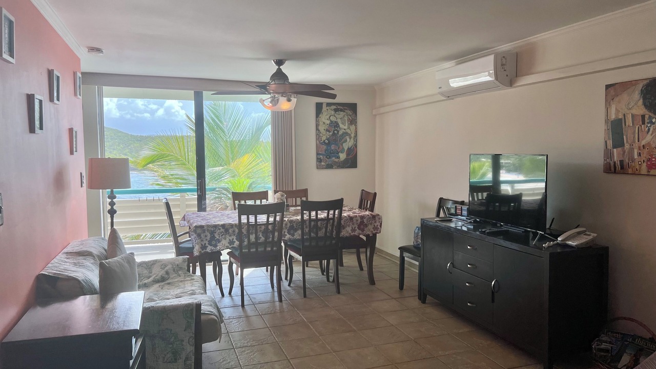 Photo of Livingroom in Bolongo Bay