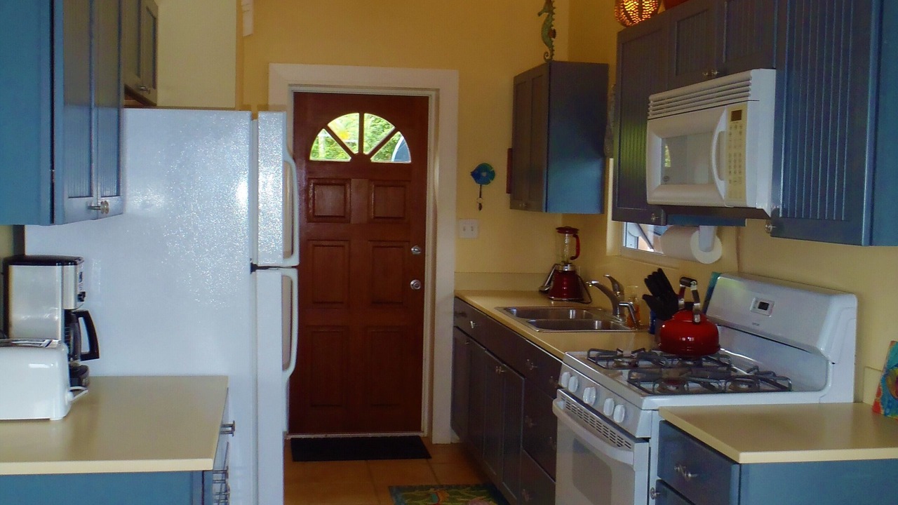 Photo of Kitchen in Johnson Bay