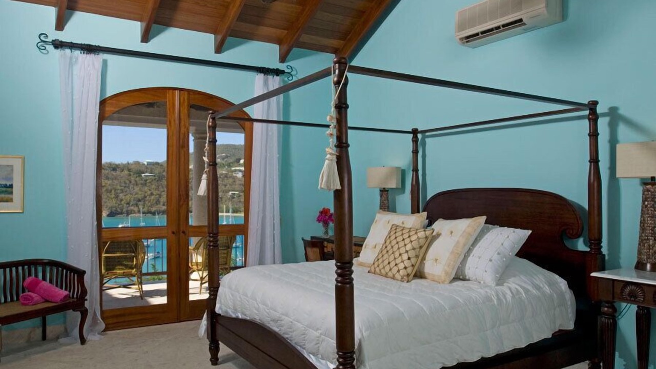 Photo of Bedroom in Great Cruz Bay