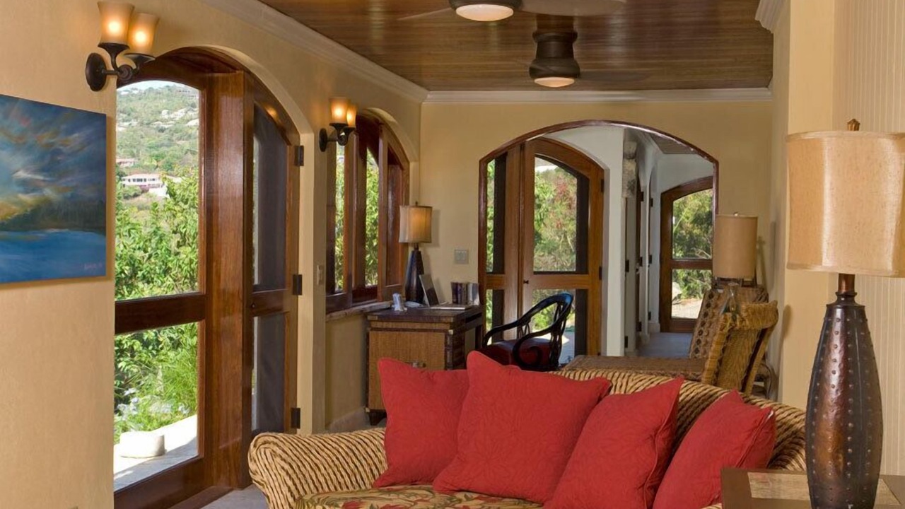 Photo of Livingroom in Great Cruz Bay
