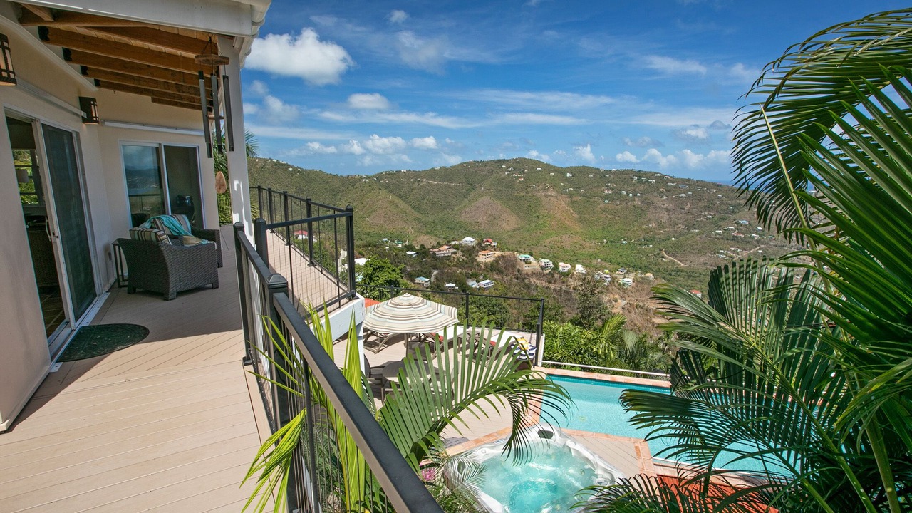 Photo of Patio Balcony in Estate Emmaus