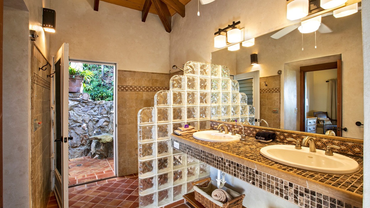 Photo of Bathroom in Estate Emmaus