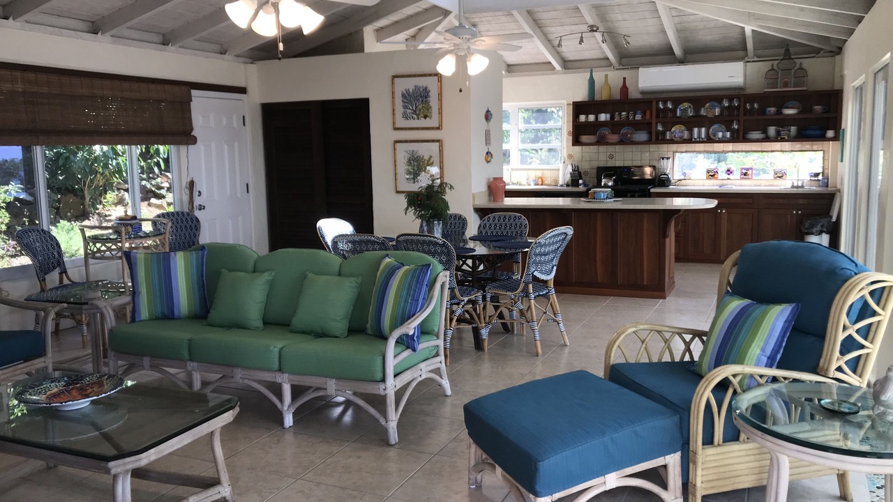 Photo of Livingroom in Great Cruz Bay