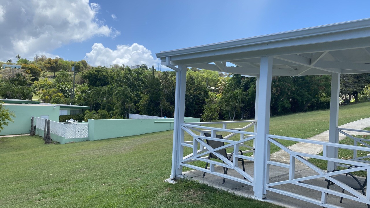 Photo of Patio Balcony in Estate Ruby