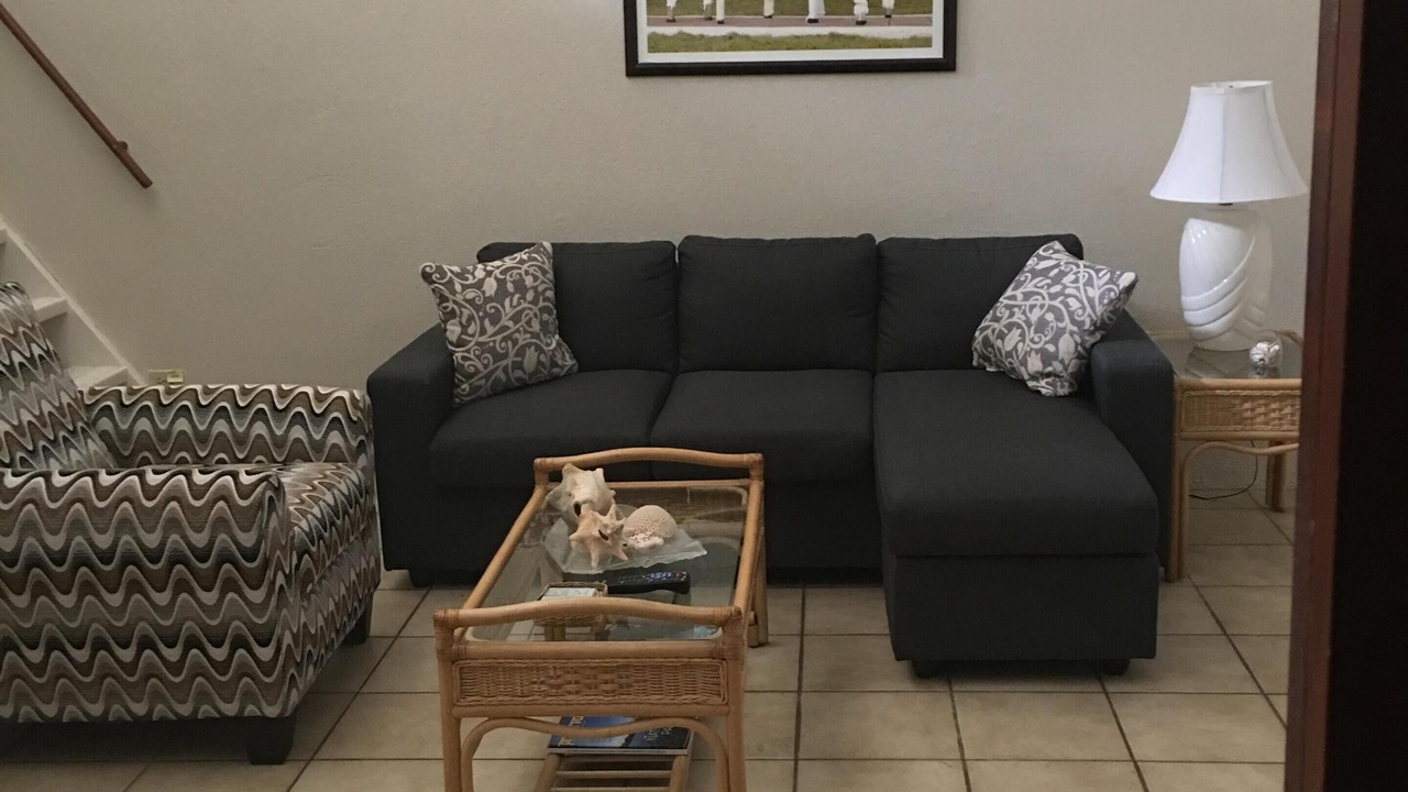 Photo of Livingroom in Estate Golden Rock