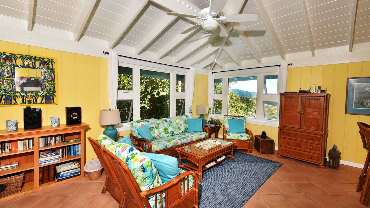 Photo of Livingroom in Estate Carolina