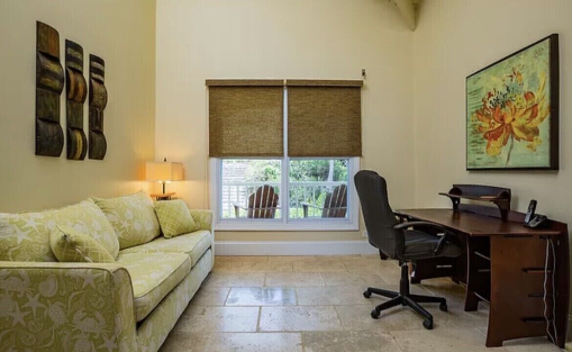 Photo of Livingroom in Estate Salt River