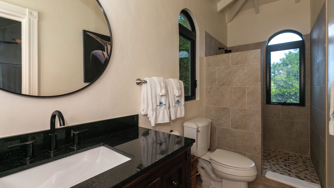 Photo of Bathroom in Estate Hope