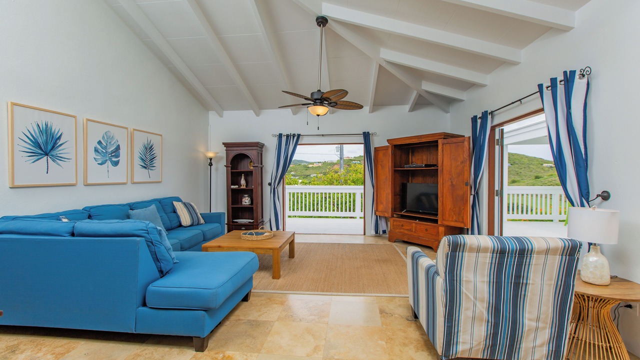 Photo of Livingroom in Teagues Bay