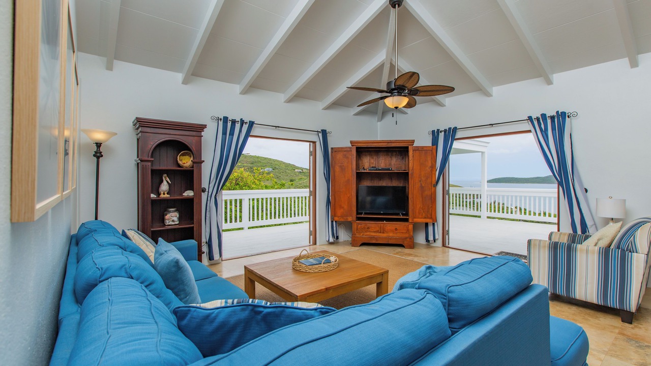 Photo of Livingroom in Teagues Bay