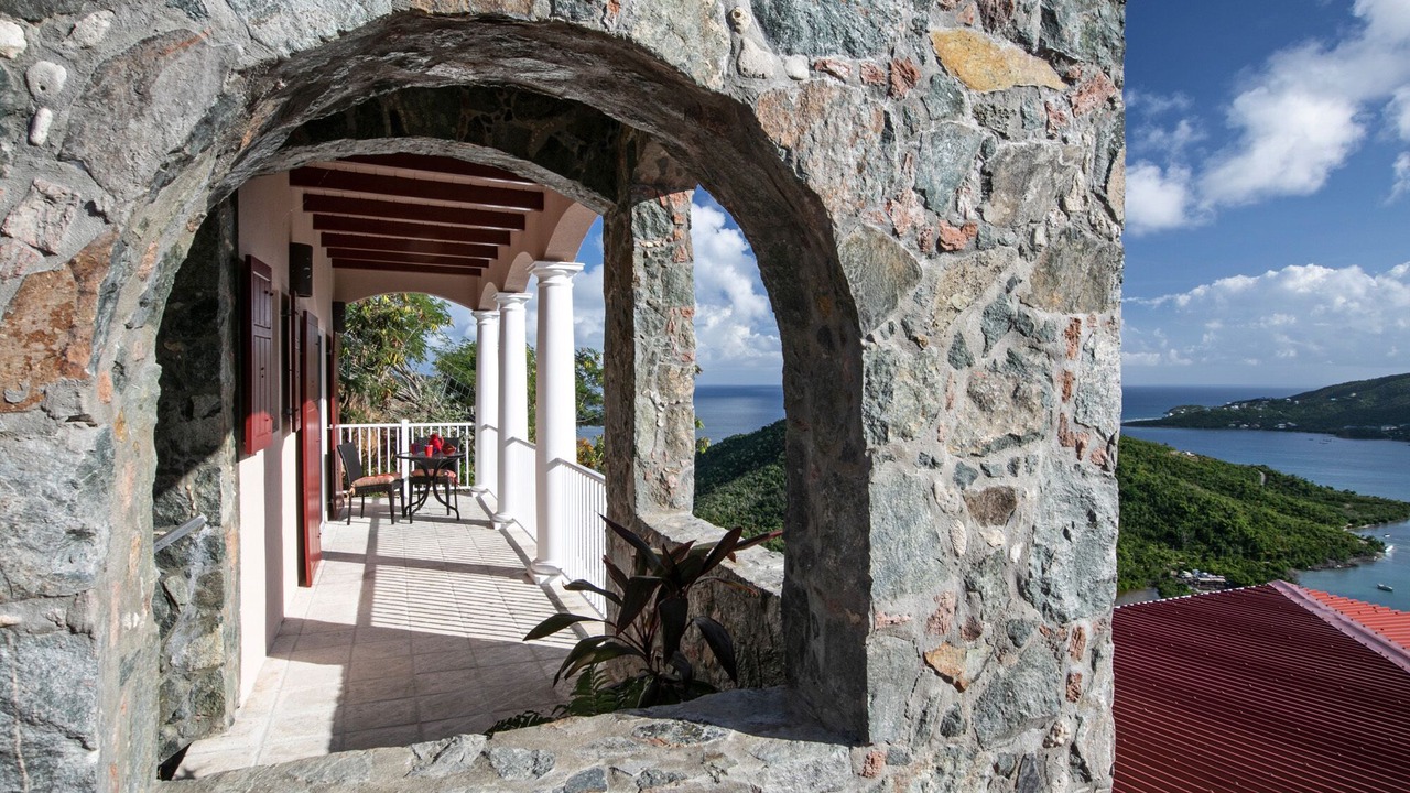 Photo of Patio Balcony in Seagrape Hill