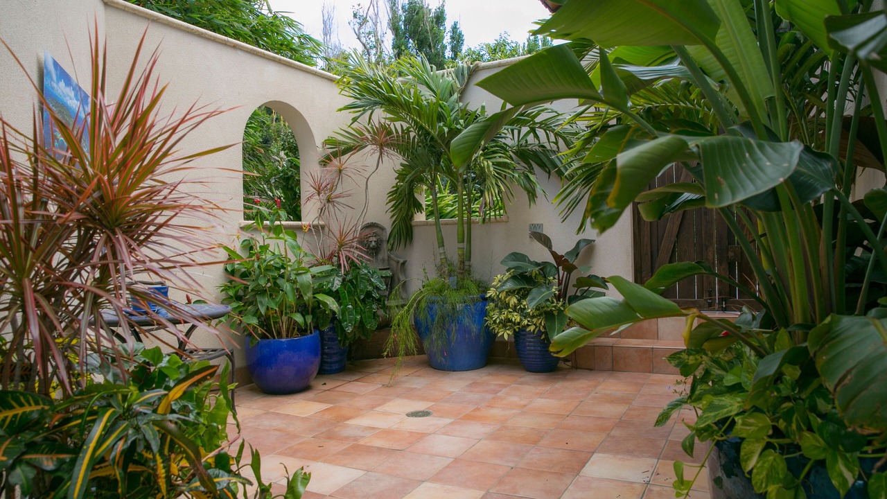 Photo of Patio Balcony in Bordeaux Mountain