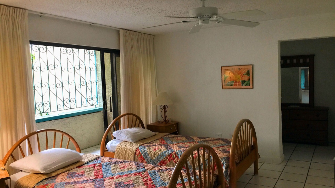 Photo of Bedroom in Estate Golden Rock