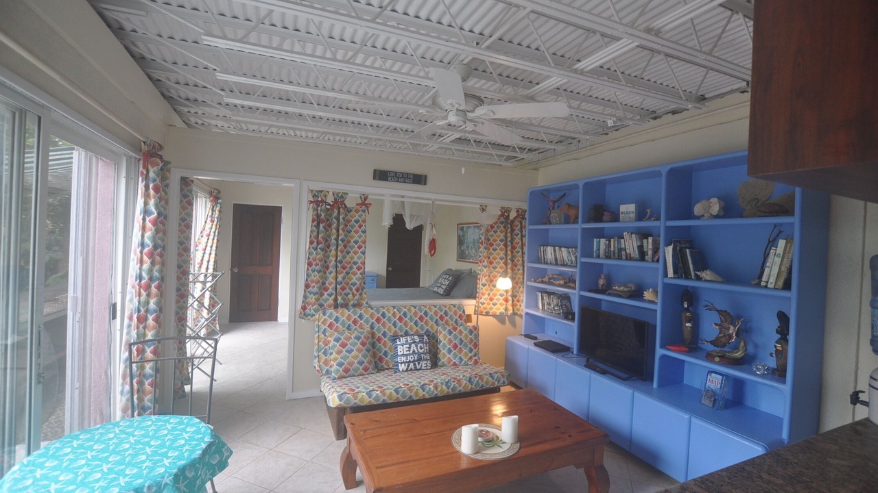 Photo of Livingroom in St. Thomas