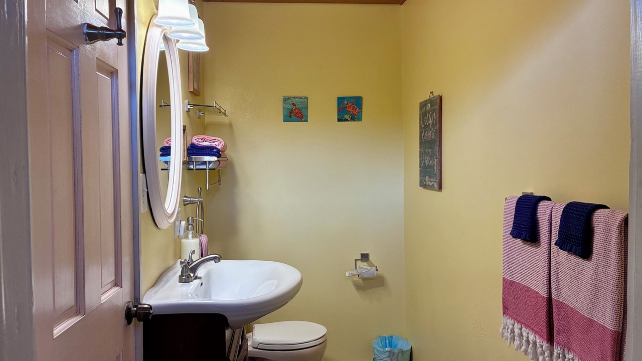 Photo of Bathroom in Estate Calabash Boom