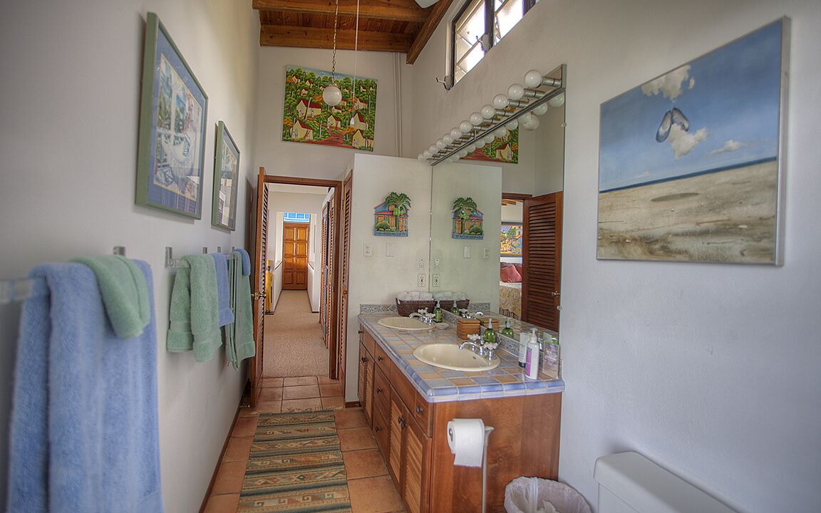 Photo of Bathroom in Estate Bakkero