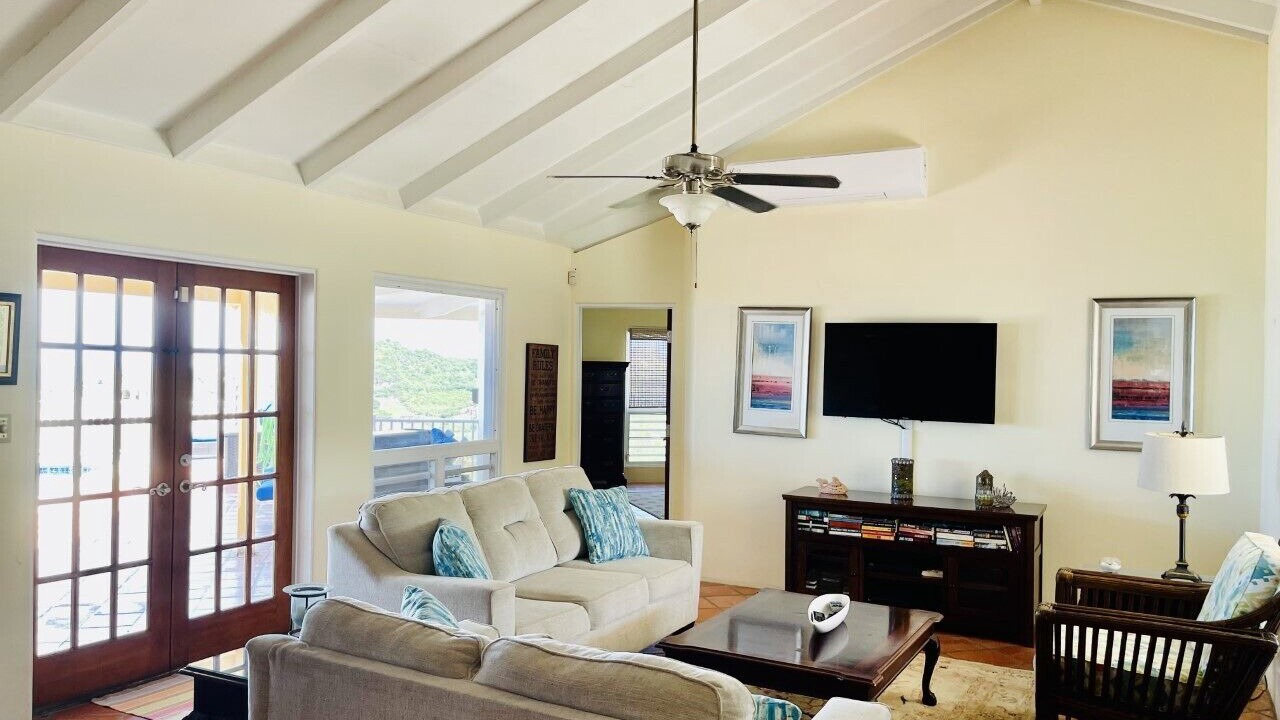 Photo of Livingroom in Cotton Valley
