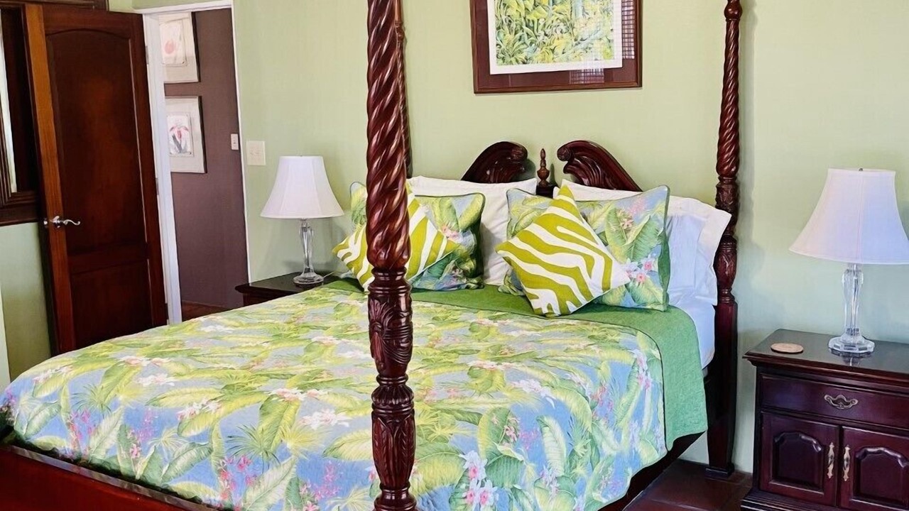 Photo of Bedroom in Cotton Valley