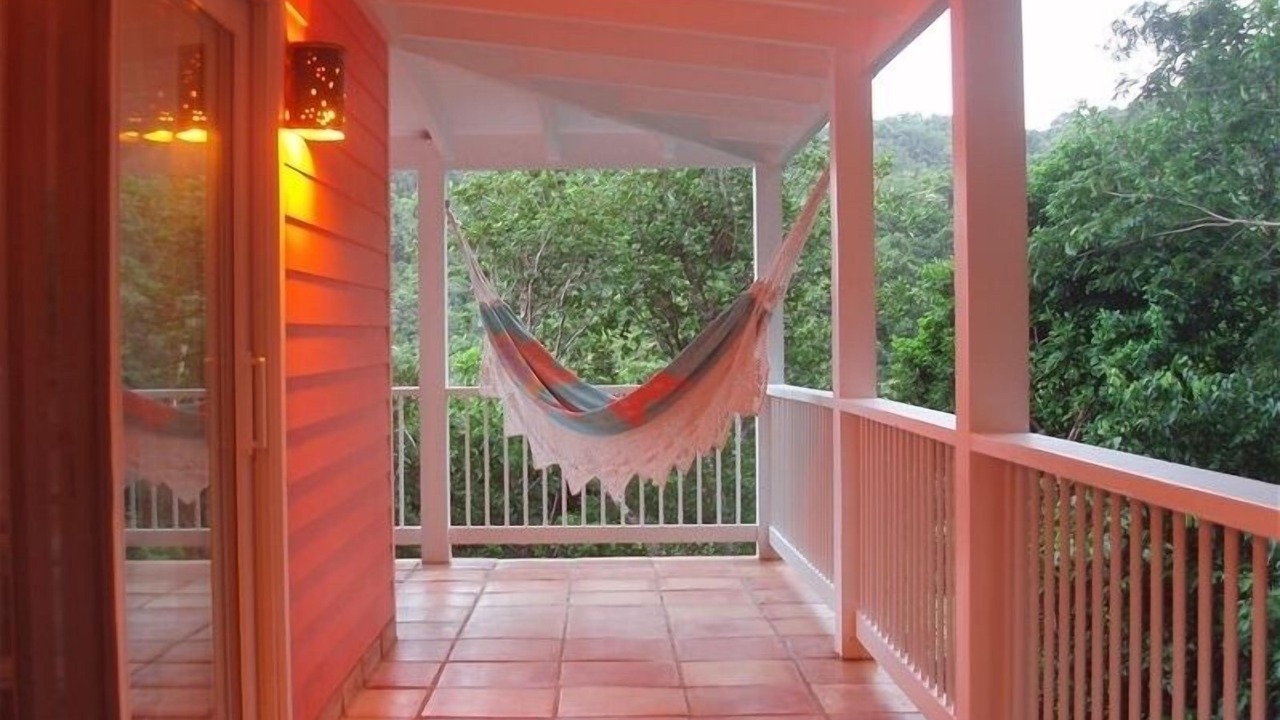 Photo of Patio Balcony in Bordeaux Mountain