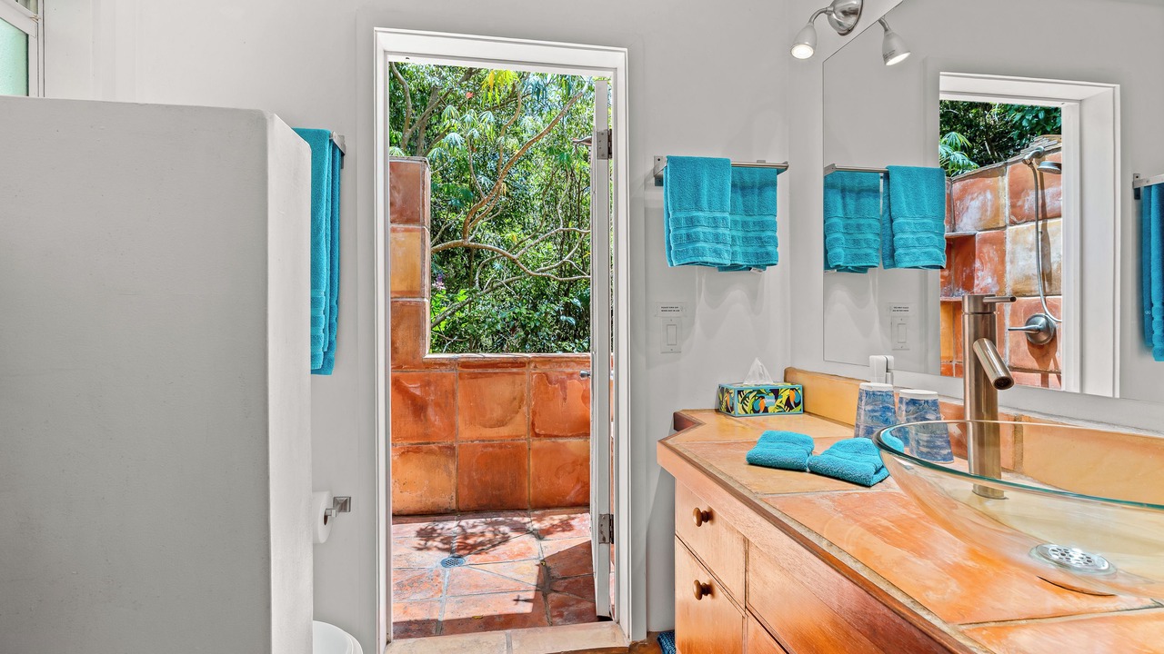 Photo of Bathroom in Estate Carolina