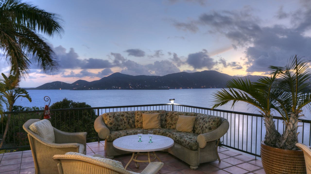 Photo of Patio Balcony in Estate Hansen Bay