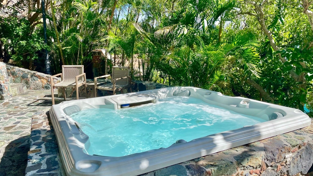 Photo of Outdoor in Maho Bay Quarter