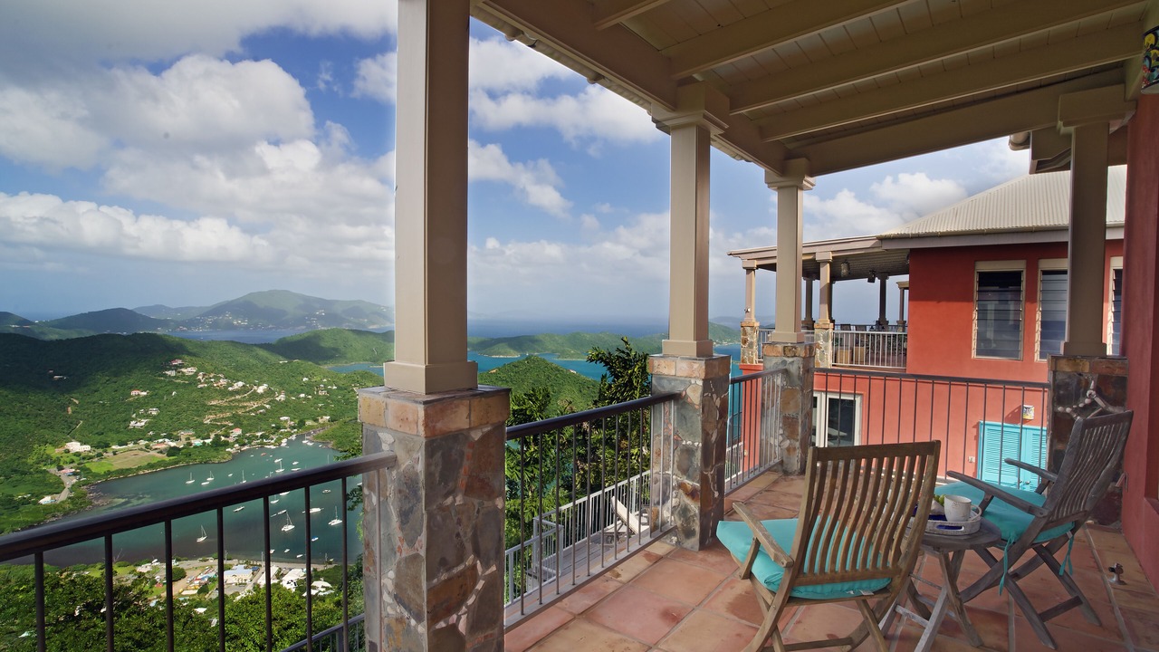 Photo of Patio Balcony in Estate Carolina