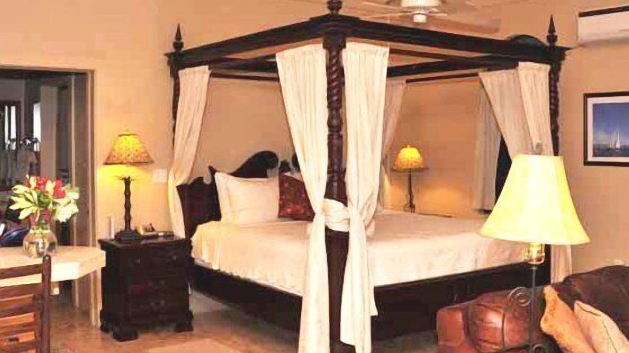 Photo of Bedroom in Estate Chocolate Hole and Great Cruz Bay